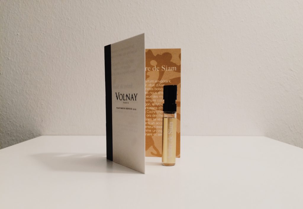 Perfume Review of Ambre de Siam Volnay Parfums | Ventvenir