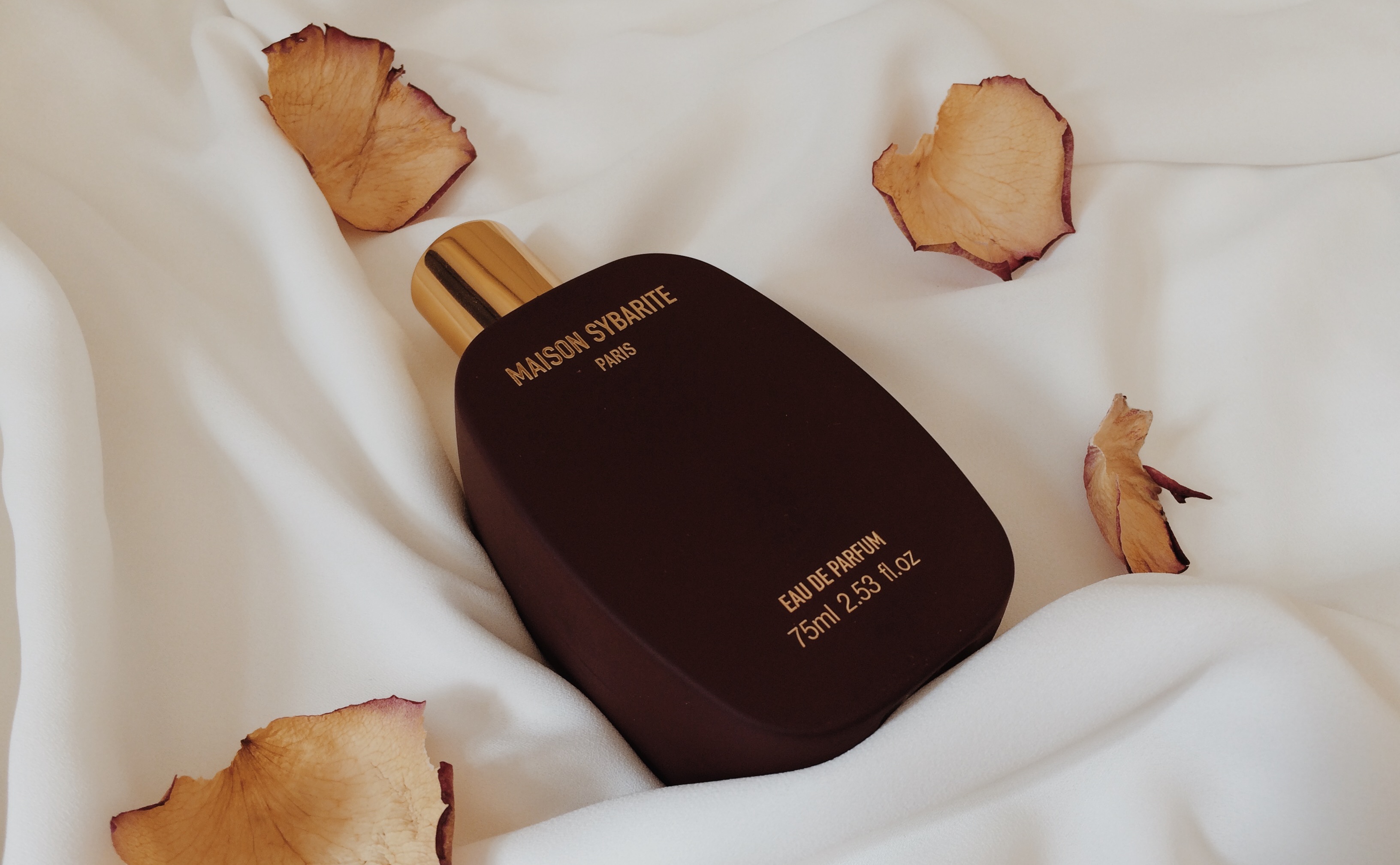 Review of Maison Sybarite Bed of Roses